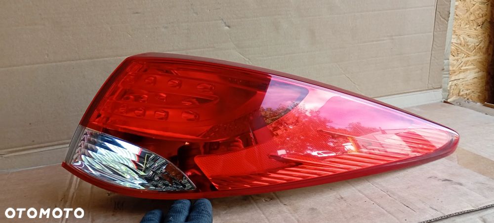 Lampa prawy tył tylna prawa w błotnik Hyundai IX35 - 5