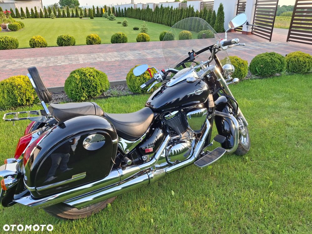 Suzuki Intruder - 7