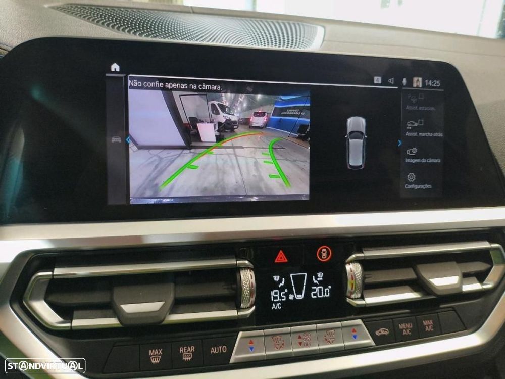 BMW 320 e Pack Desportivo M Auto - 6