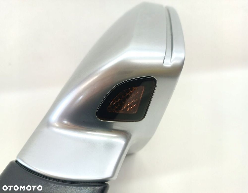 LUSTERKO PRAWE AUDI S4 A4 B8 ASYSTENT 16 PIN - 6