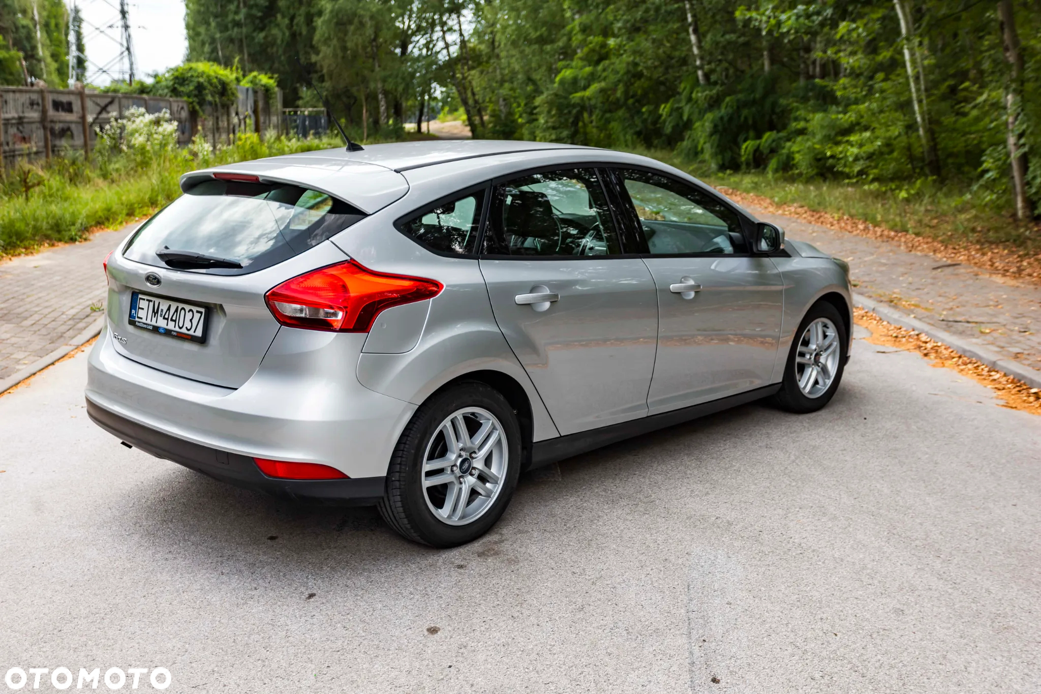 Ford Focus 1.6 Edition - 8