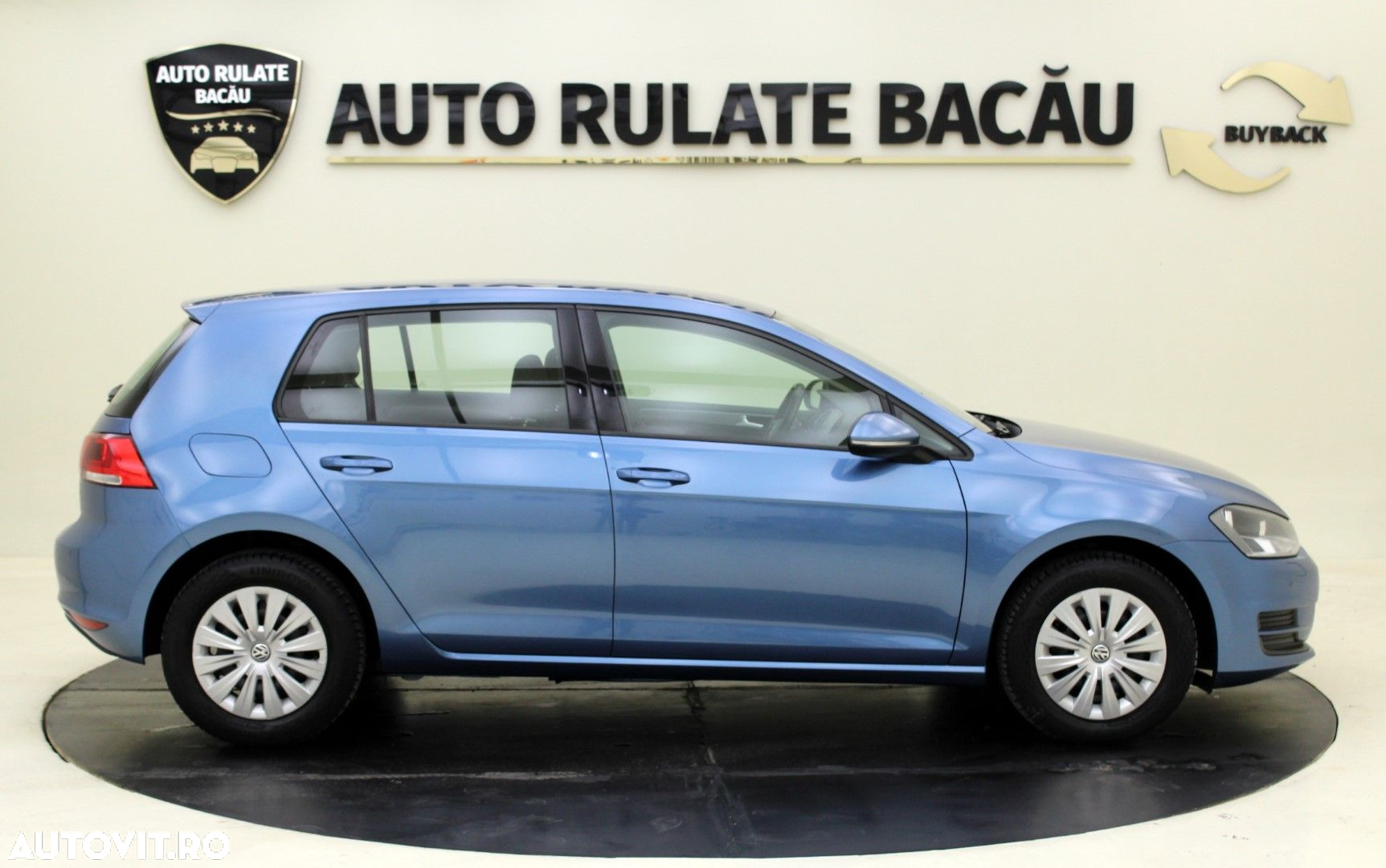 Volkswagen Golf - 4