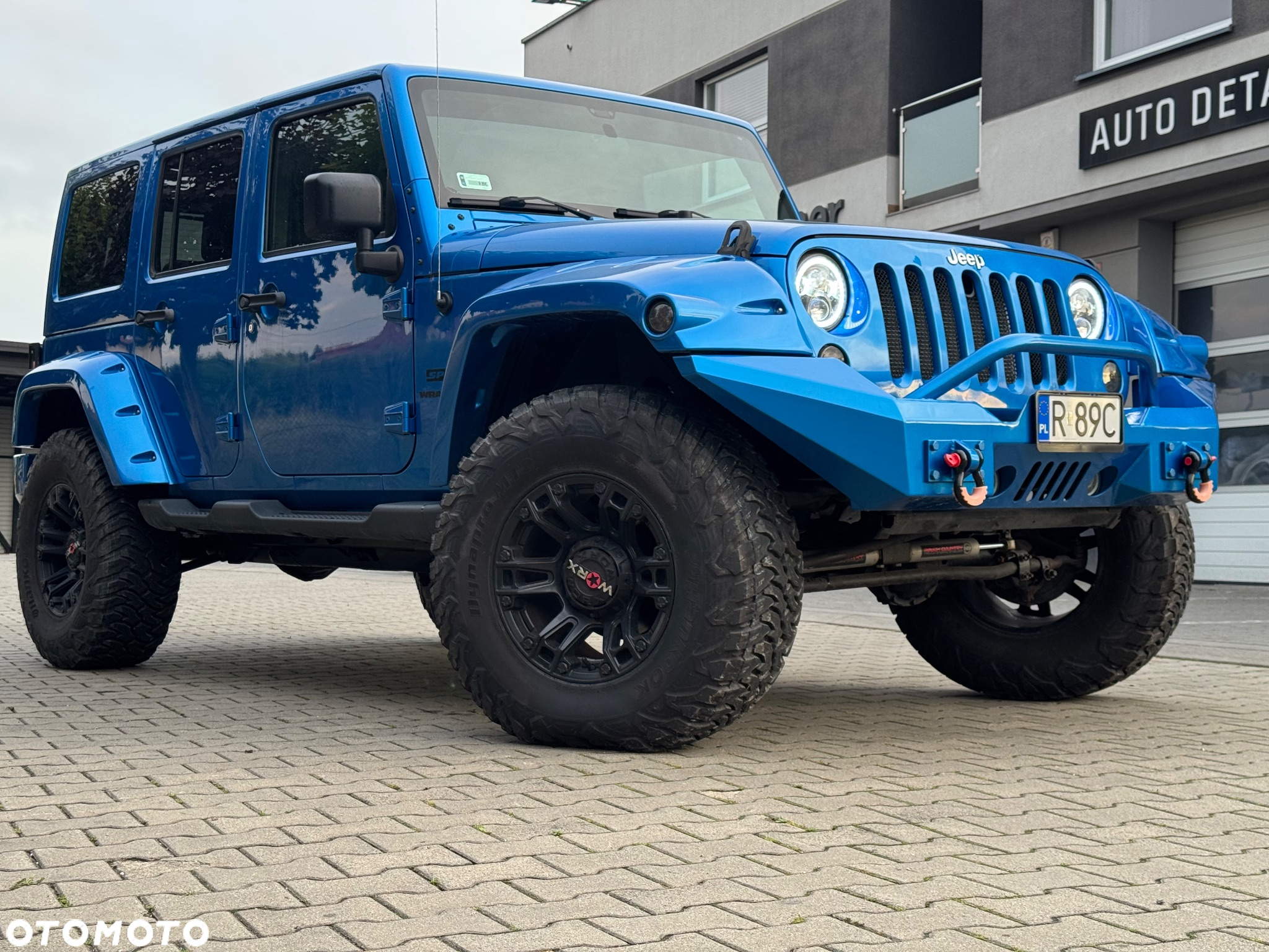 Jeep Wrangler - 8