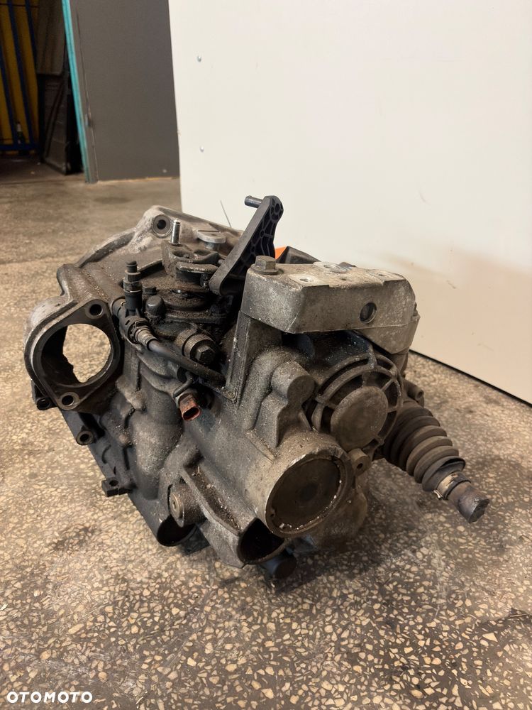 SKRZYNIA BIEGÓW KNW AUDI VOLKSWAGEN 2.0 TDI 6B audi tt 8j 2.0 tdi - 6