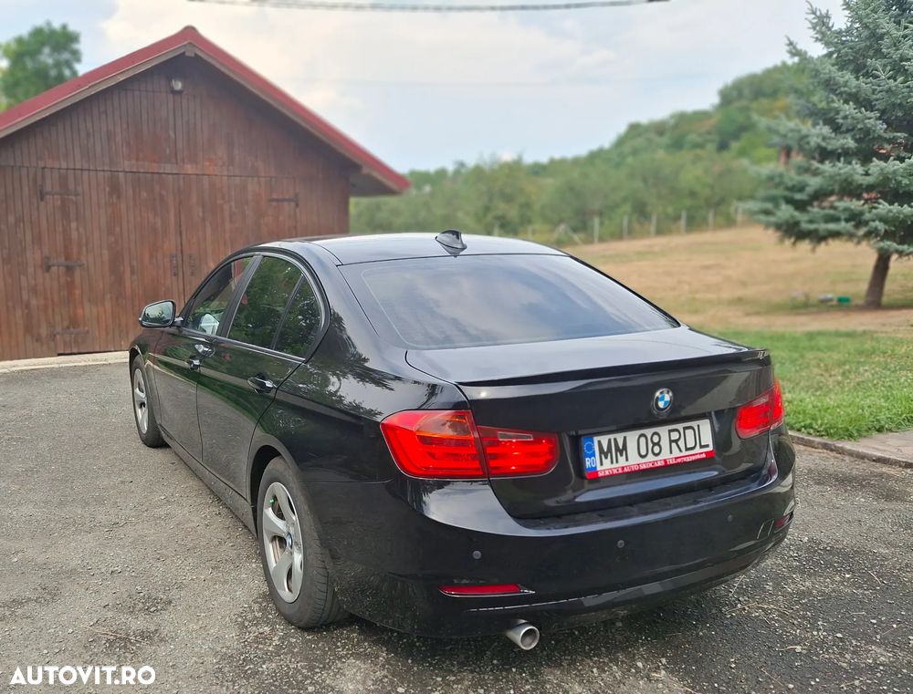 BMW Seria 3 - 1