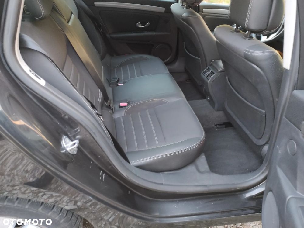 Renault Laguna dCi 110 FAP Emotion - 9