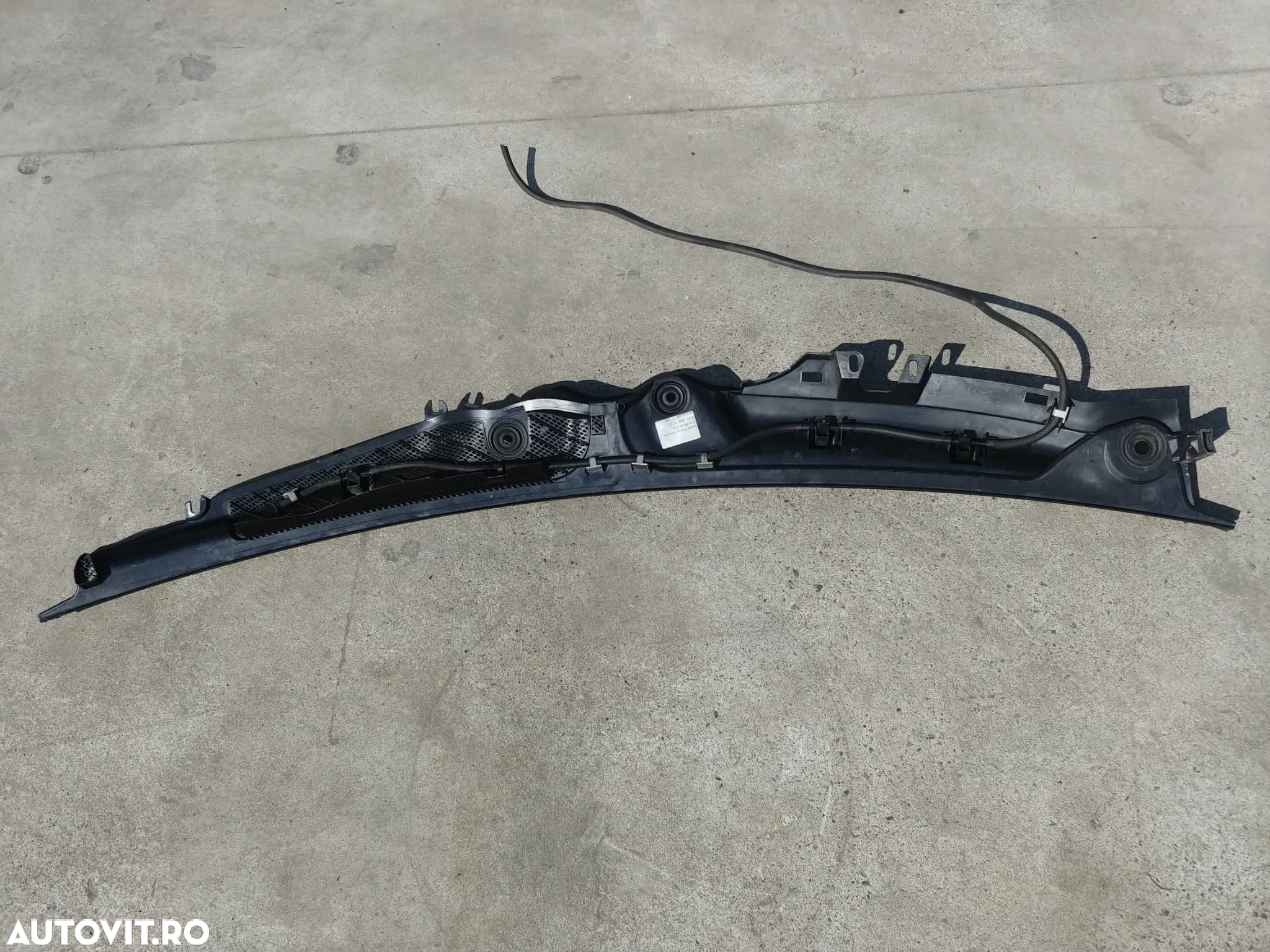grila stergator mercedes c-class w204 a2048300013 - 2
