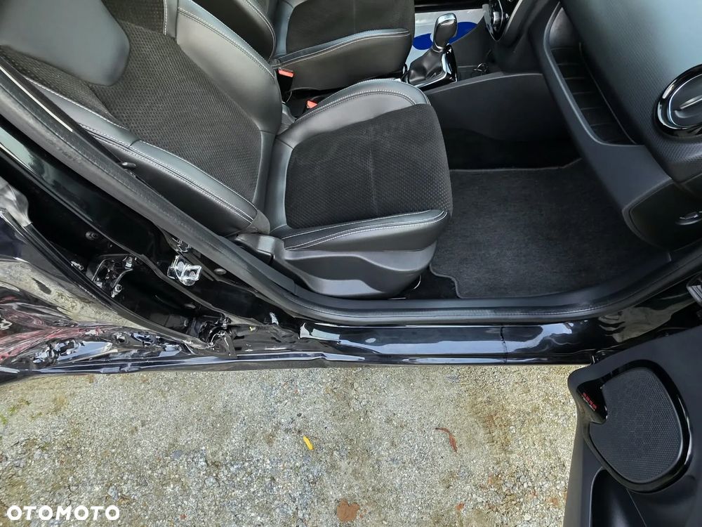 Renault Clio - 14