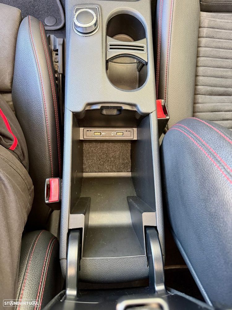 Mercedes-Benz A 180 d AMG Line - 41