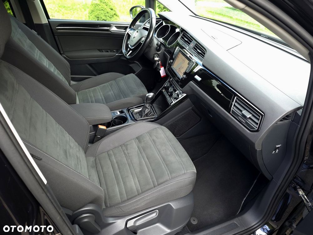 Volkswagen Touran 2.0 TDI BMT Highline DSG - 12