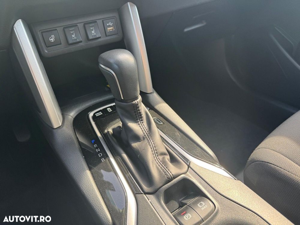 TOYOTA Corolla Cross 2024 — imagine 10