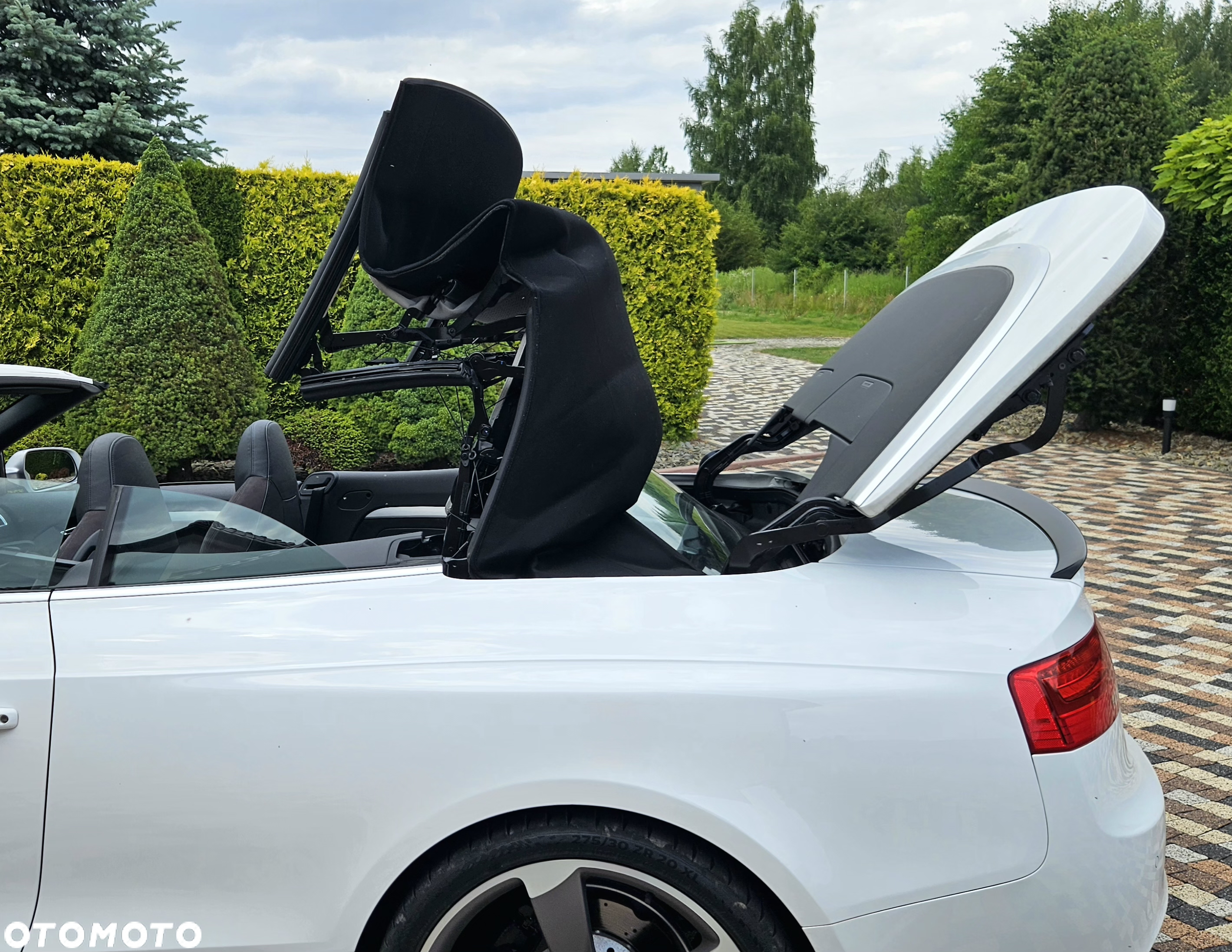 Audi RS5 Cabrio S tronic - 33