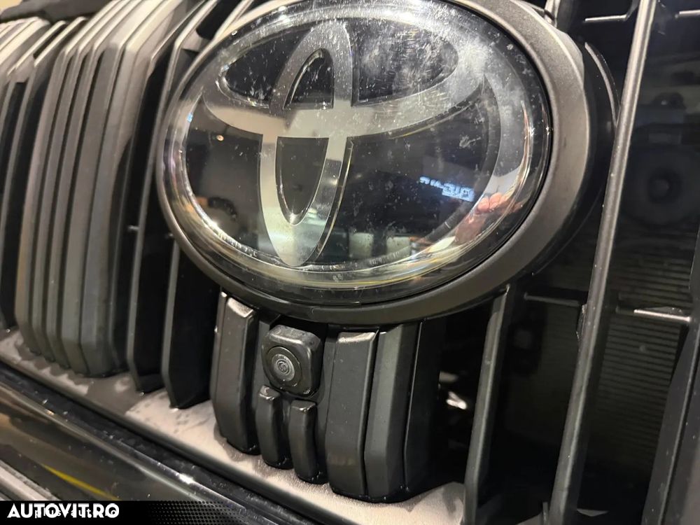 Toyota Land Cruiser 2.8 D-4D Automatik - 12