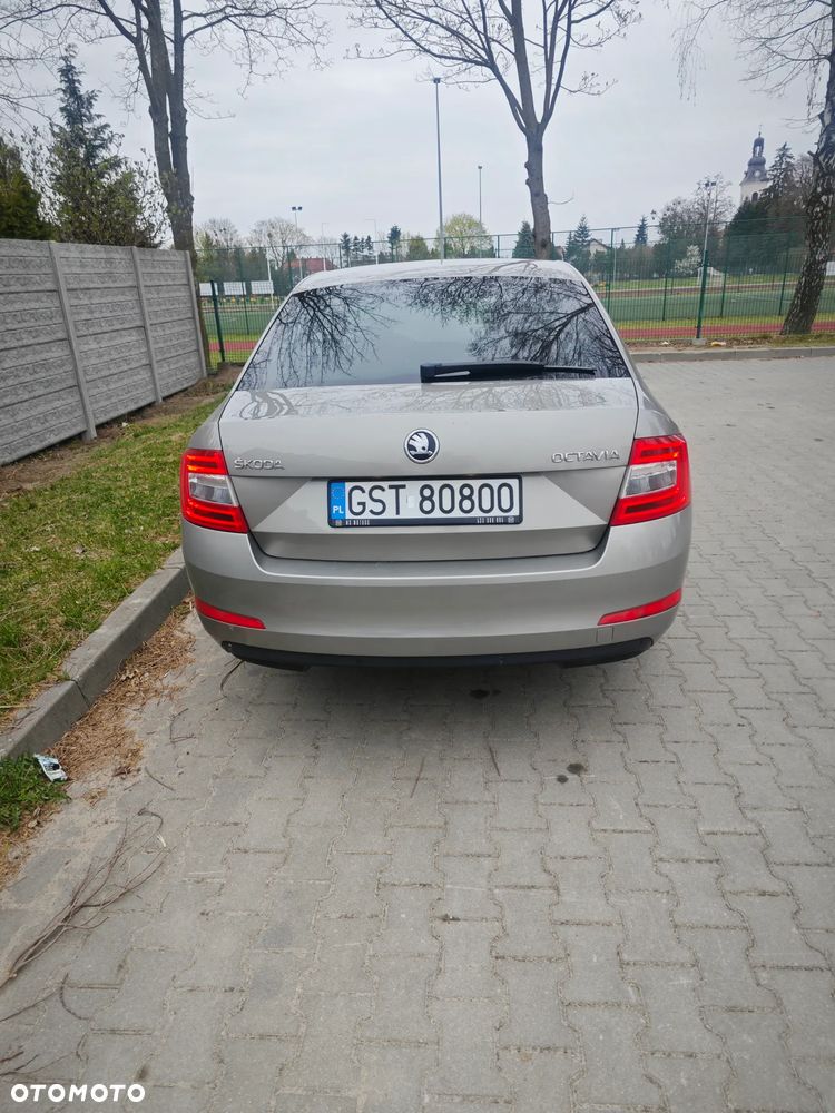 Skoda Octavia - 10