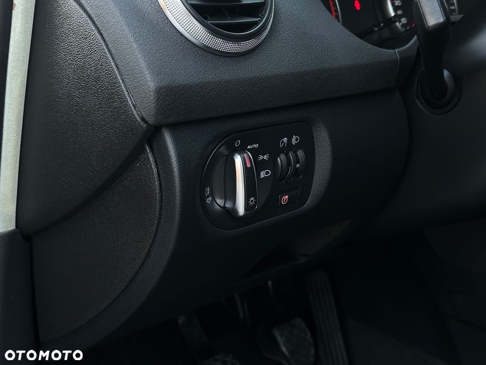 Audi A3 Sportback 1.6 Ambition - 22