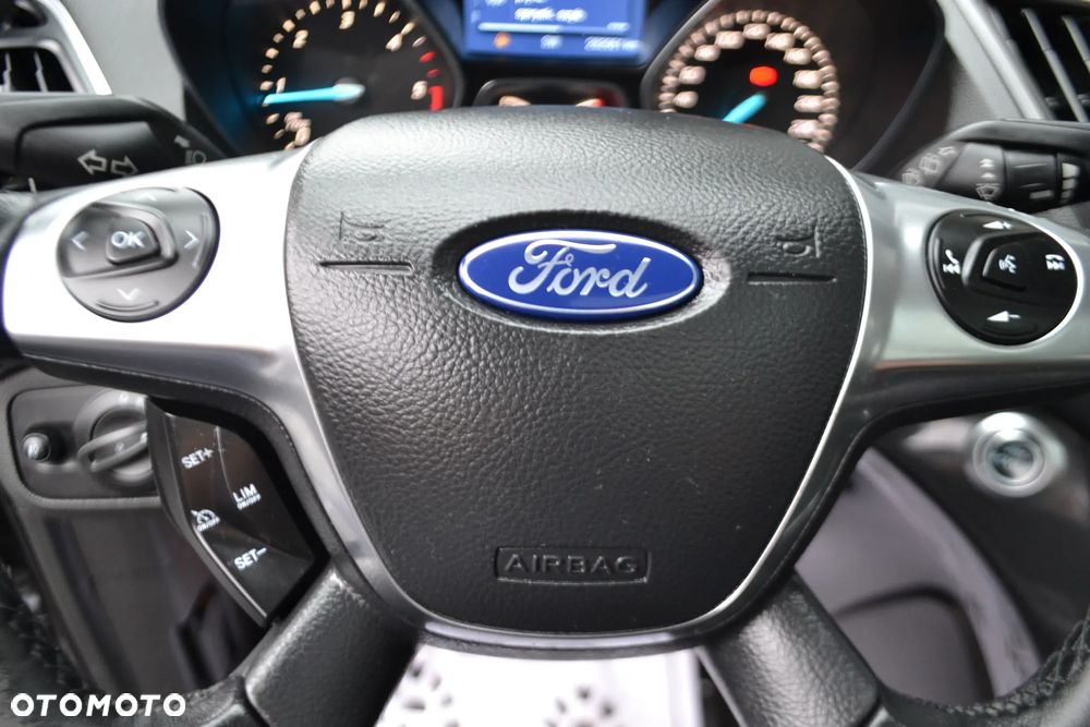 Ford Kuga 2.0 TDCi 4WD Titanium Plus - 25