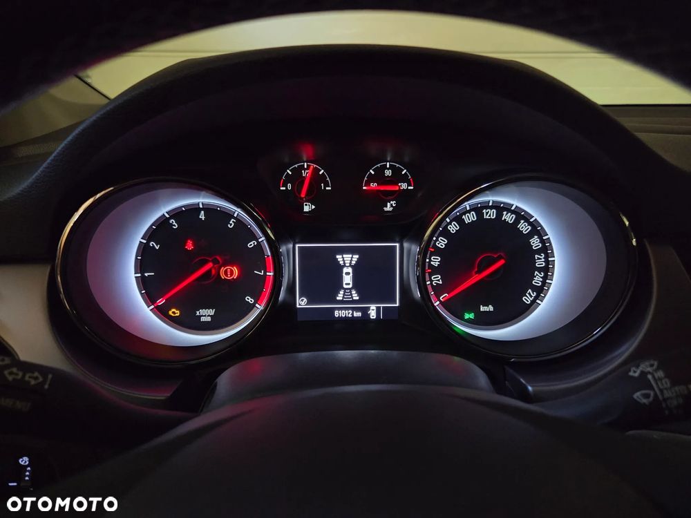 Opel Astra 1.4 T Enjoy - 8