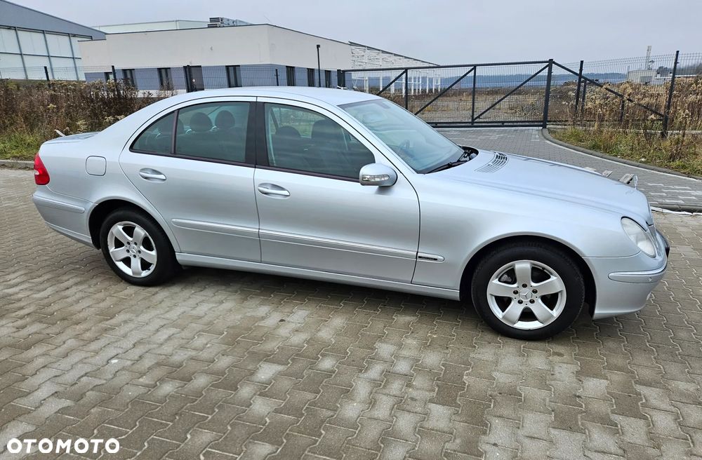 Mercedes-Benz Klasa E - 1