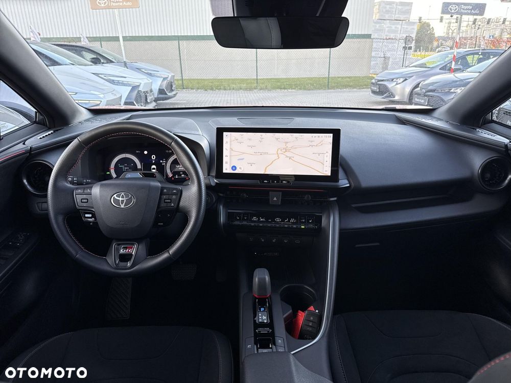 Toyota C-HR - 11