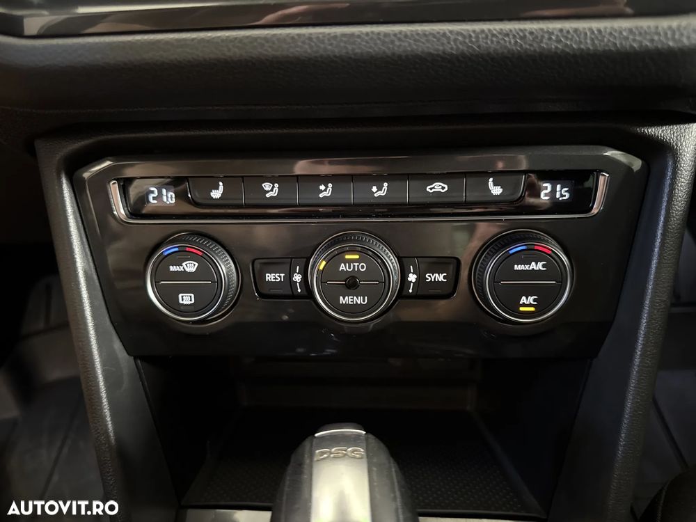 Volkswagen Tiguan - 19