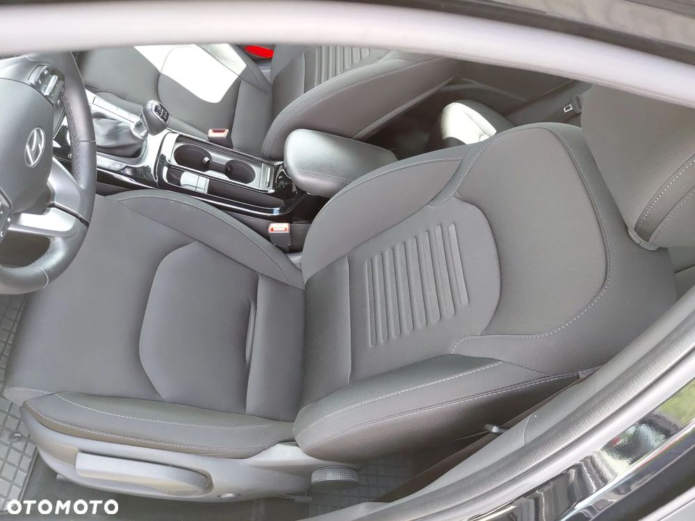 Hyundai i30 1.5 T-GDI 48V Smart - 11