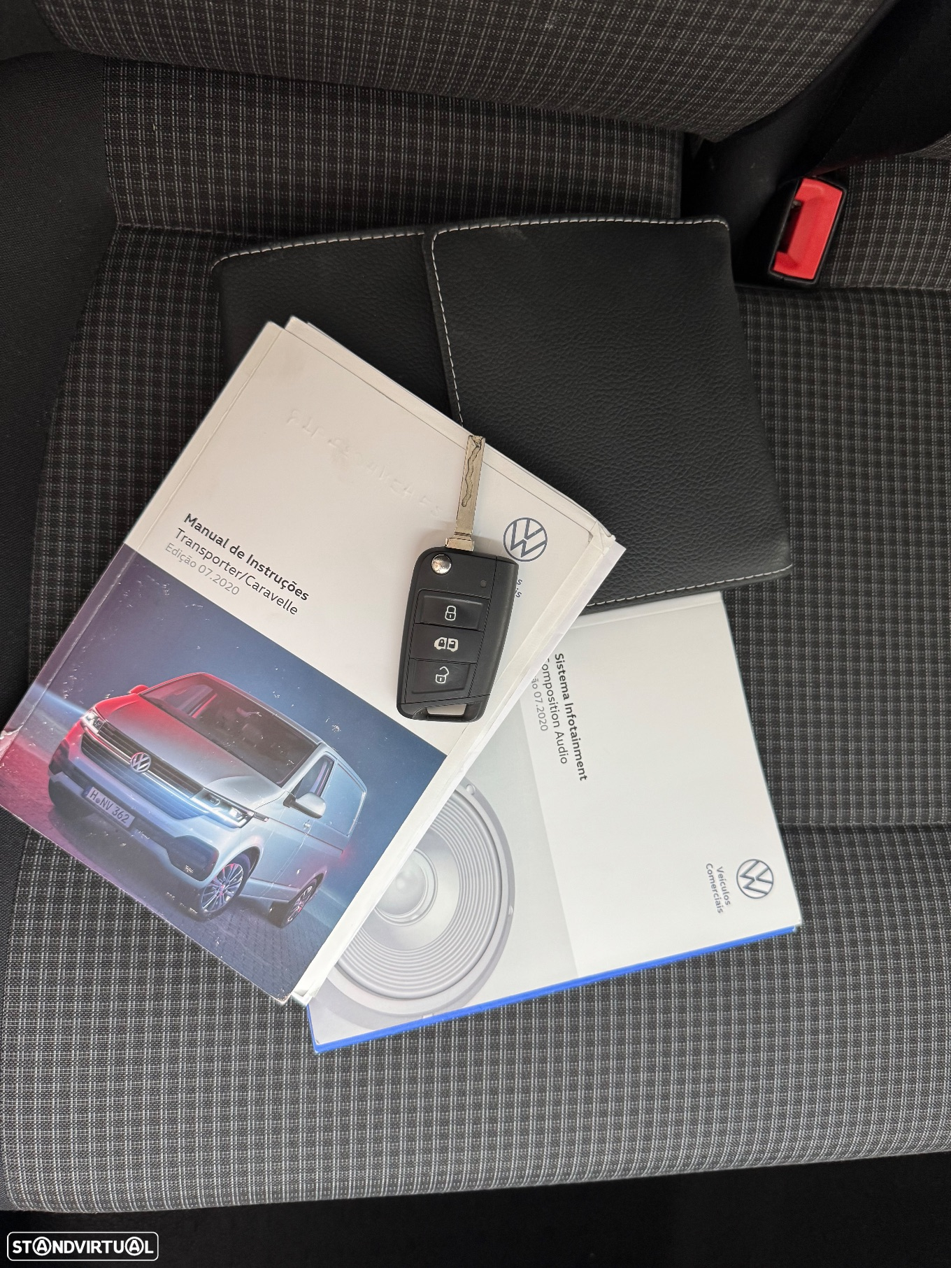 VW TRANSPORTER 2.0 TDI C/IVA BUSINESS AC OCASIÃO - 43