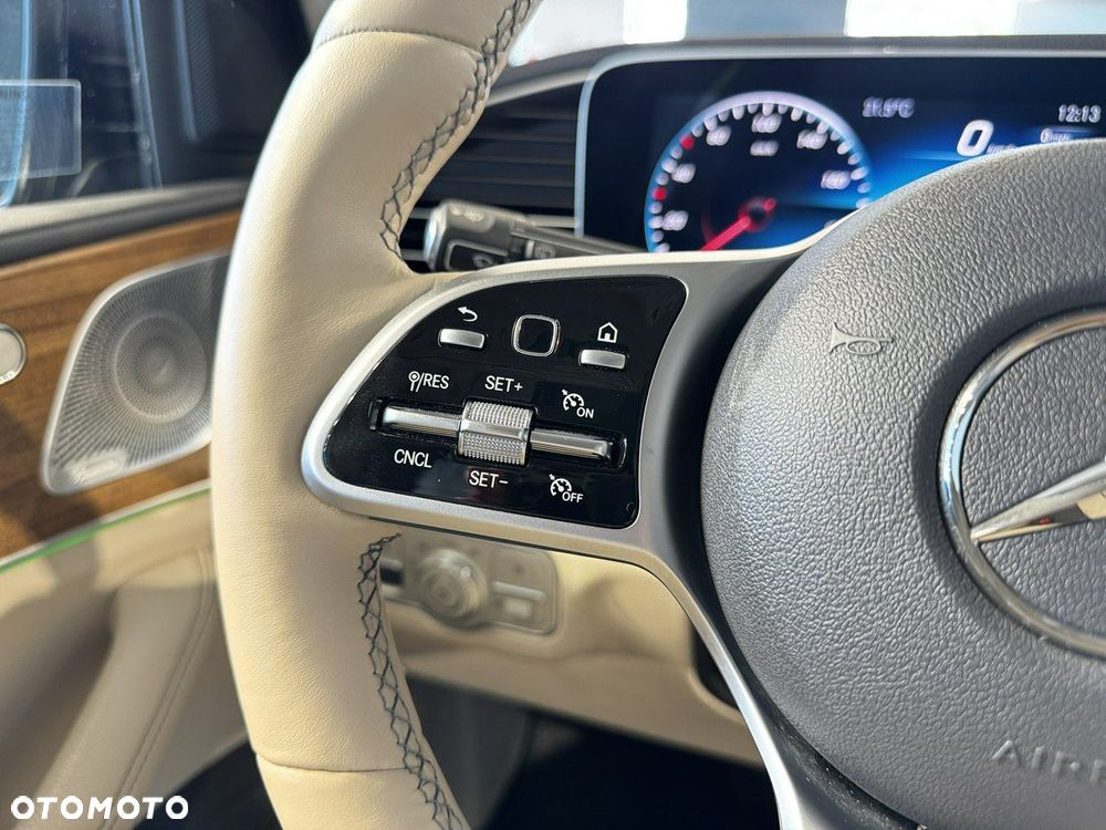 Mercedes-Benz GLE - 19