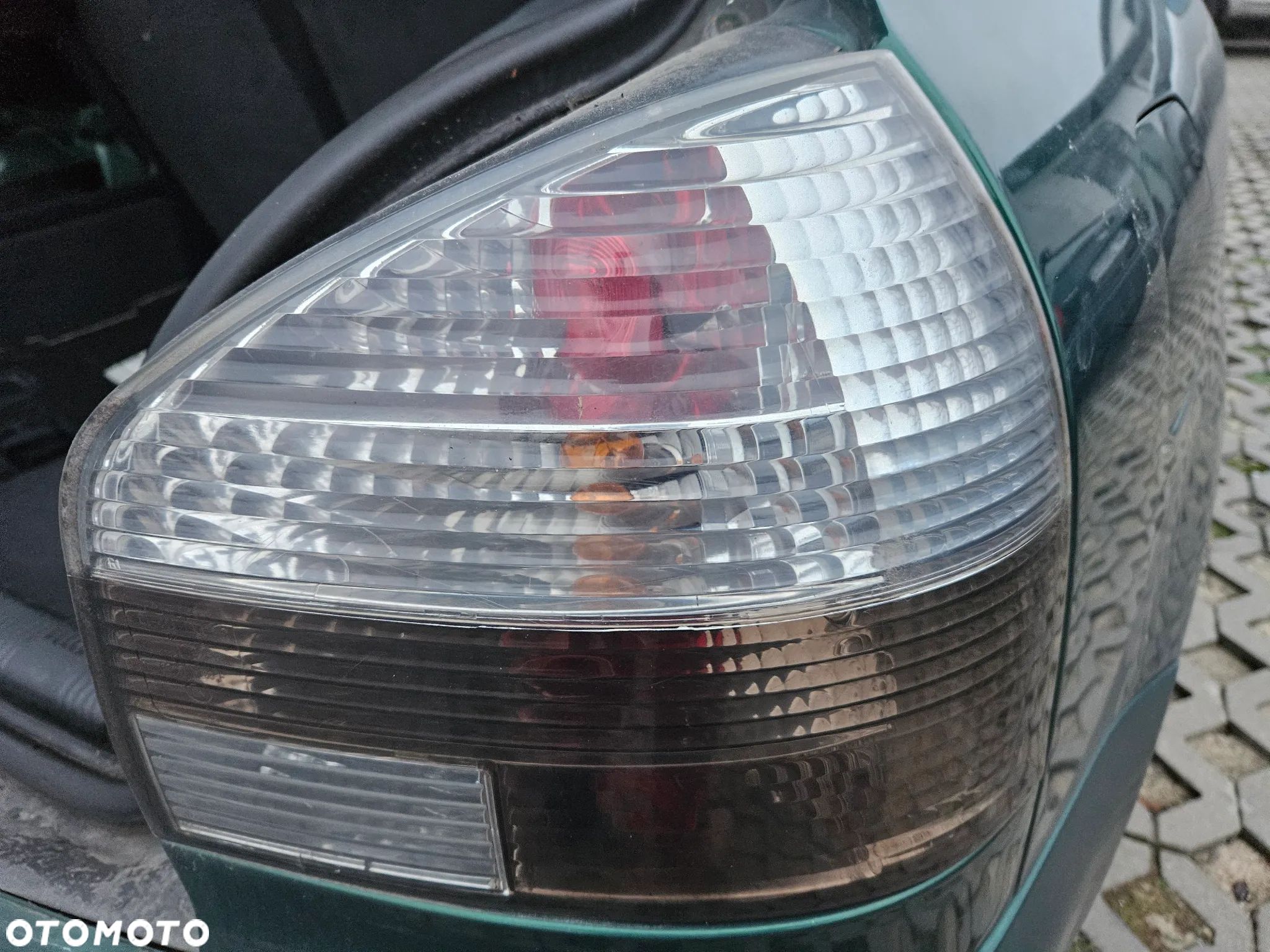 Audi A3  8L lampa tył tylna prawa lewa - 1