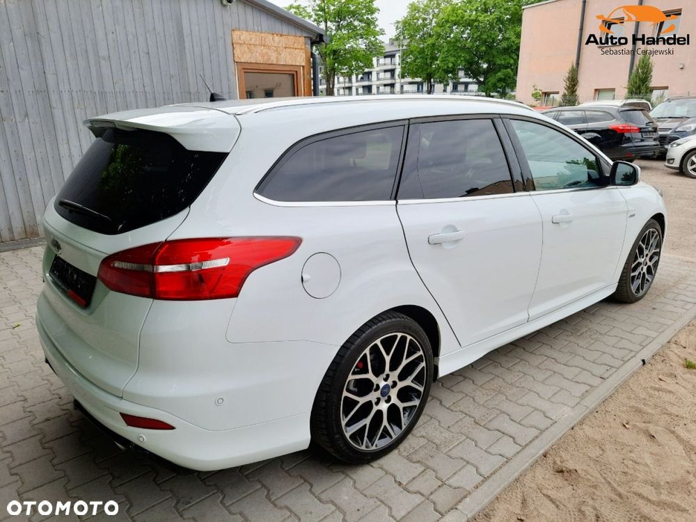 Ford Focus - 14