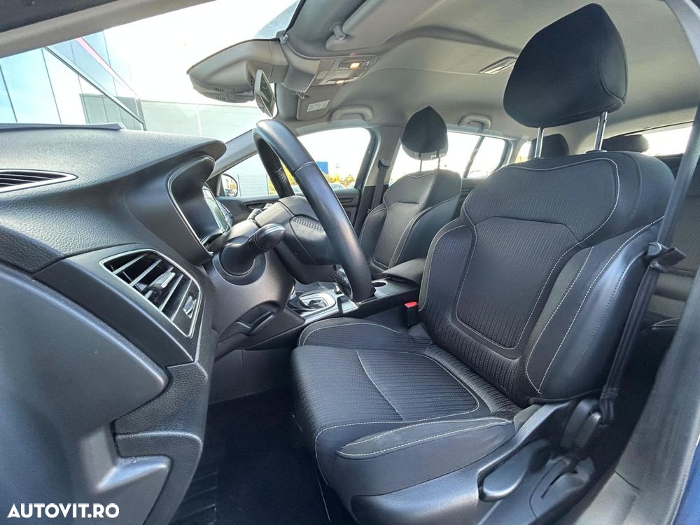 Renault Megane BLUE dCi 115 EDC BUSINESS EDITION - 14