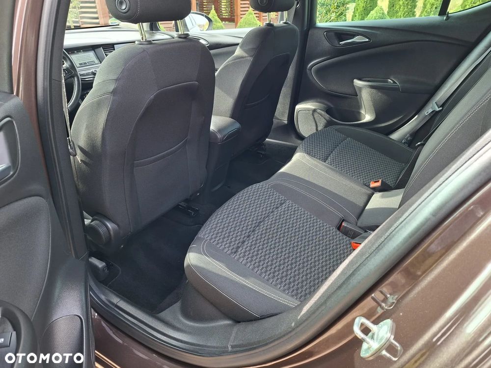 Opel Astra - 10