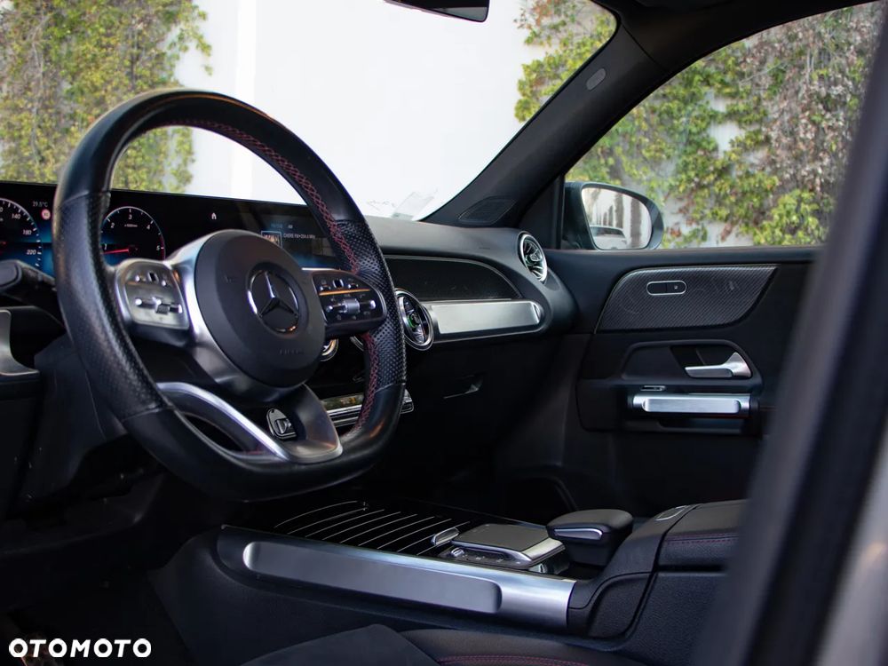 Mercedes-Benz GLB 220 d 4-Matic AMG Line 8G-DCT - 14