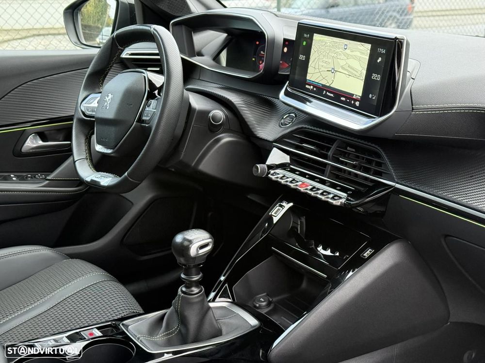 Peugeot 208 1.2 PureTech GT - 43