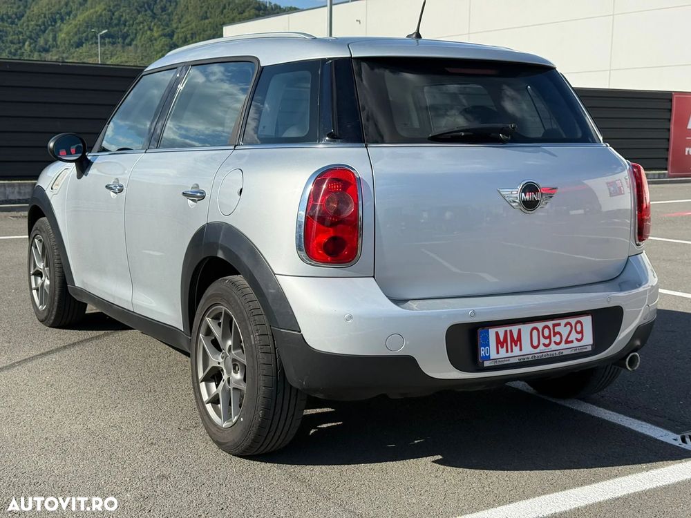 Mini Countryman One D - 3
