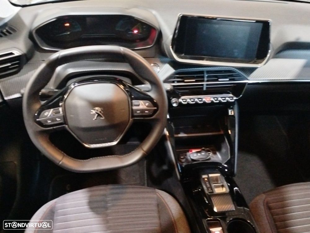 Peugeot e-208 50 kWh Active Pack - 8