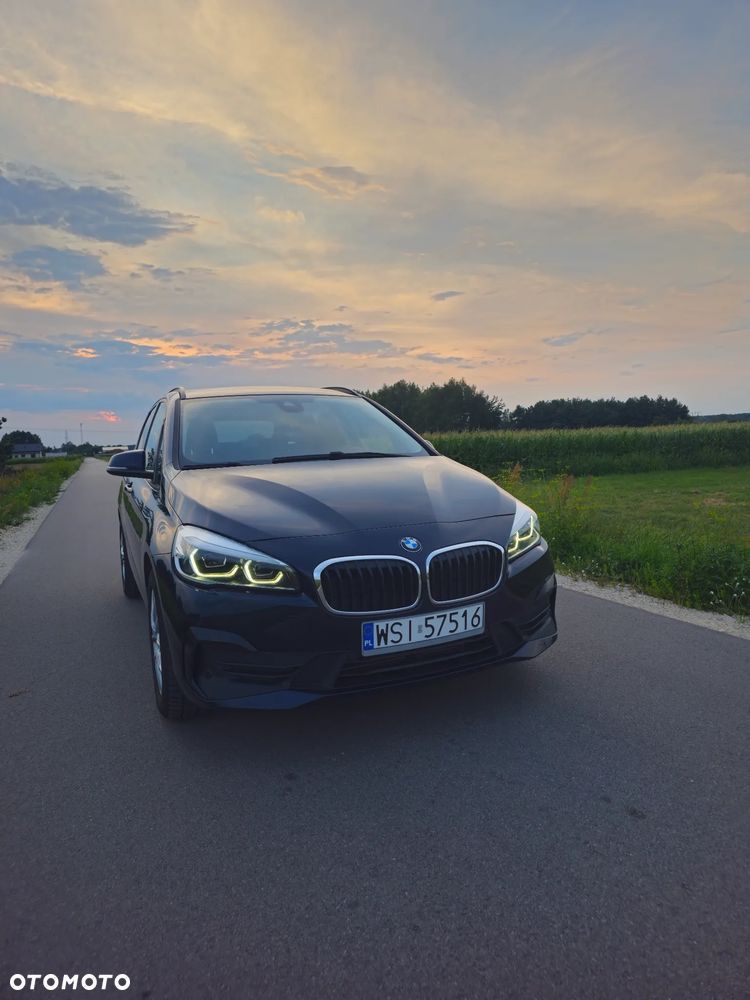BMW Seria 2 218d - 2