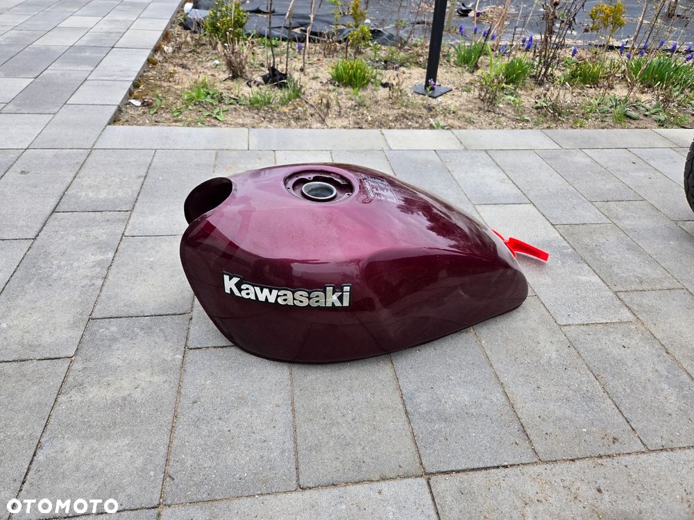 Kawasaki Zephyr - 15