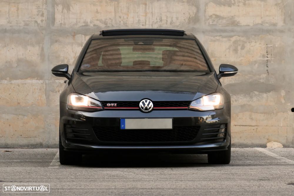 VW Golf 2.0 TSi GTi DSG Performance - 3