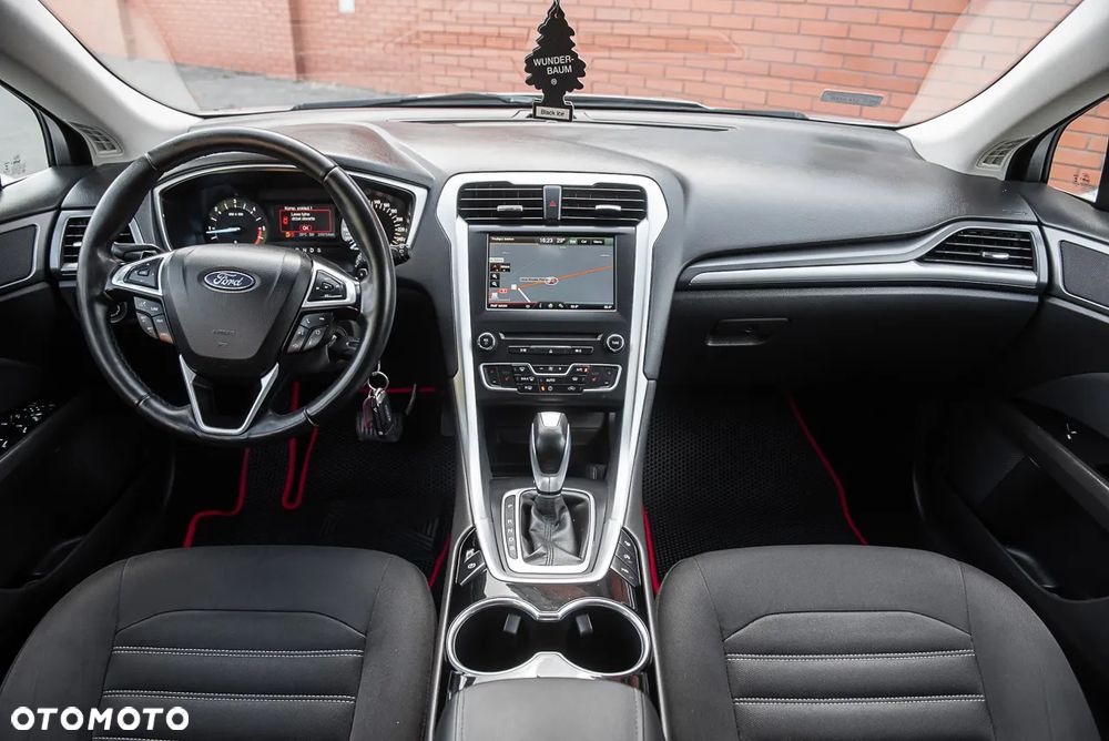 Ford Mondeo 2.0 TDCi Trend PowerShift - 28