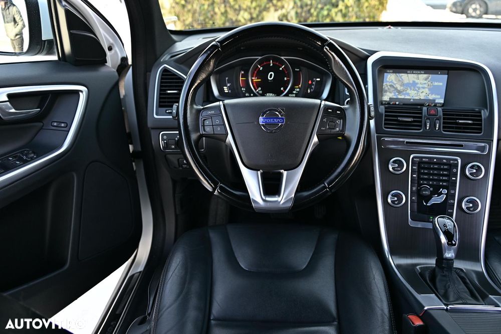 Volvo XC 60 D4 Geartronic Summum - 20