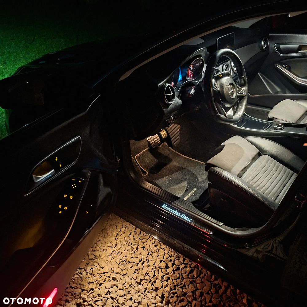 Mercedes-Benz CLA - 28