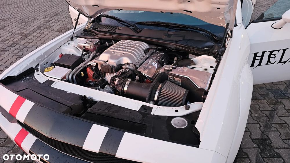 Dodge Challenger 6.2 Hellcat Widebody - 12