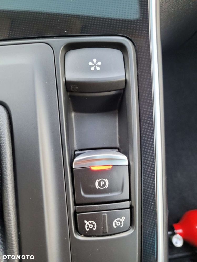 Renault Scenic 1.3 TCe Energy Bose EDC - 24