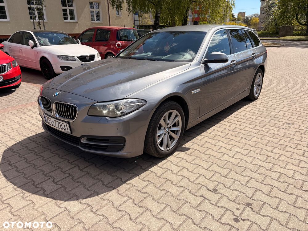 BMW Seria 5 520d xDrive - 1