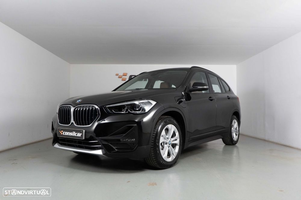 BMW X1 25 e xDrive Corporate Edition - 9