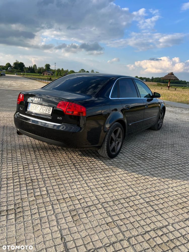Audi A4 Limousine 2 - 12