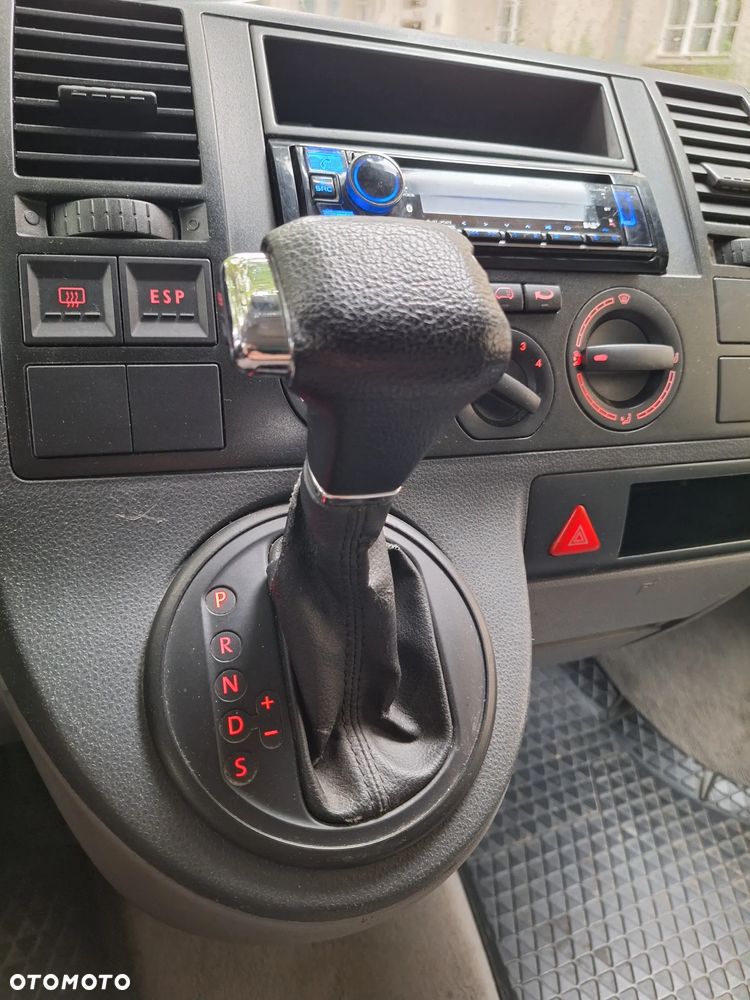 Volkswagen Transporter - 23
