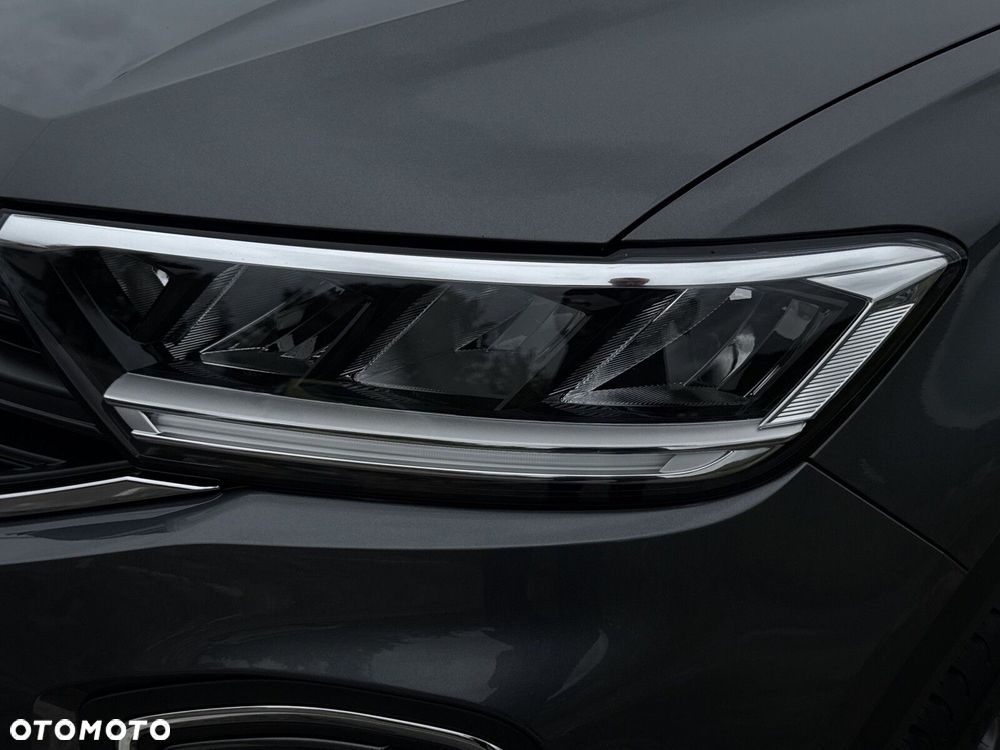 Volkswagen T-Roc 1.5 TSI Life - 38