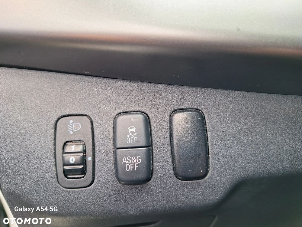 Mitsubishi Lancer 1.8 DI-D ClearTec Inform - 28