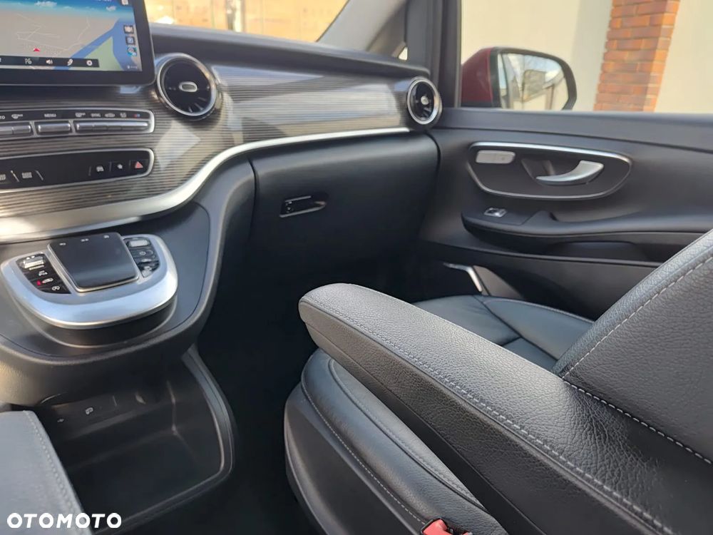 Mercedes-Benz Klasa V 300 d 4-Matic 9G-Tronic - 10